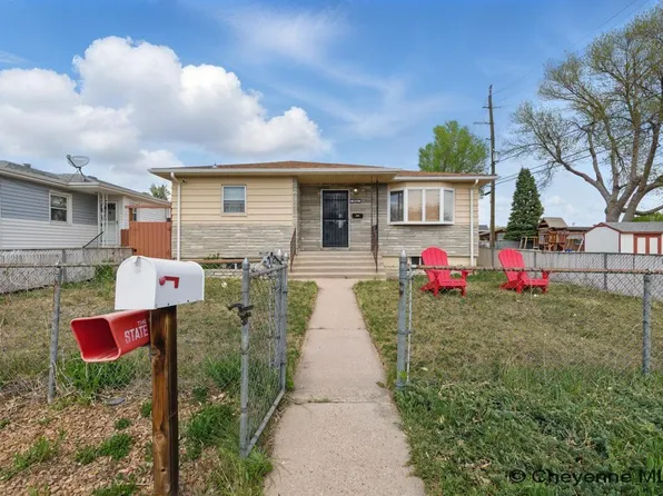 2922 E 11th St, Cheyenne, WY 82001