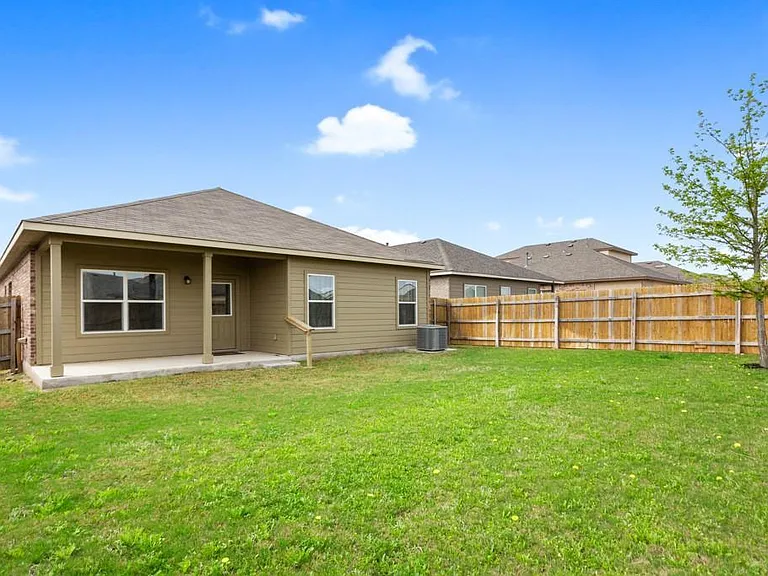 2072 Port Ellen Dr — Photo 24