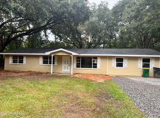 4013 Somerset Dr, Moss Point, MS 39562