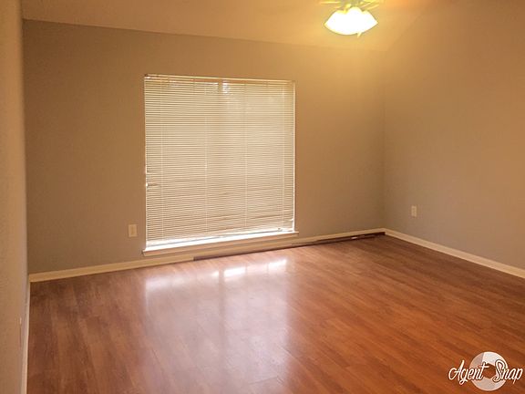 4th image of 3207 Granite Lake Dr