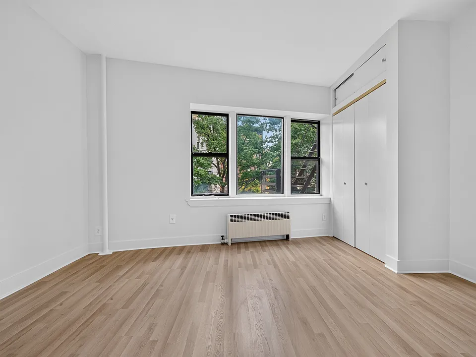 2731 Broadway #3D