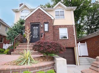 52 Sawyer Ave, Staten Island, NY