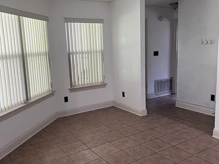 591 Ridge Lake Rd — Photo 11