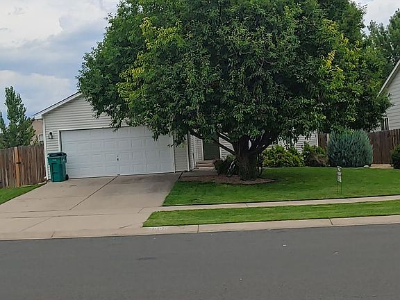 3rd image of 3906 Mountain View Dr