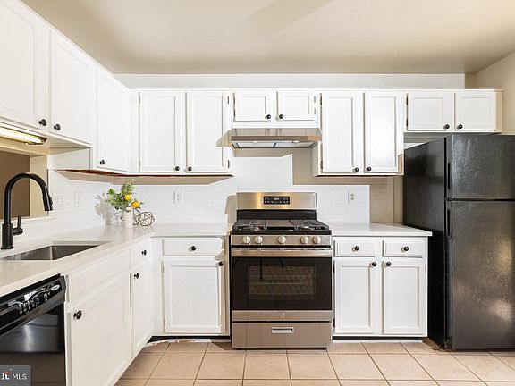 4th image of 7515 Manigold Ct