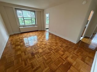 (Undisclosed Address), Fresh Meadows, NY 11365