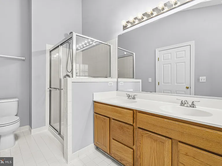 4323 Thomas Brigade Ln — Photo 20