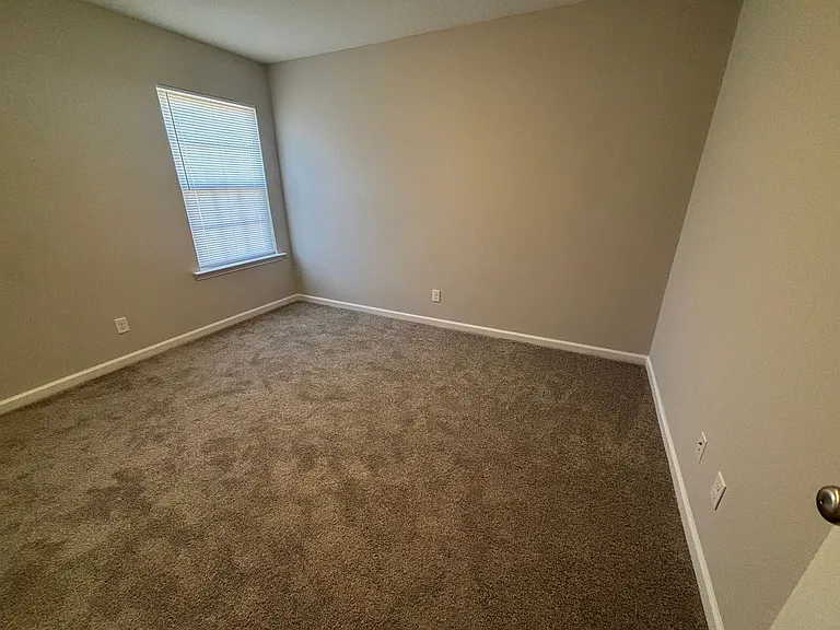 195 Courage Way — Photo 12