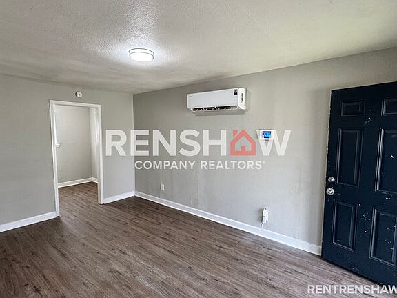3rd image of 285 Lucy Ave APT 1