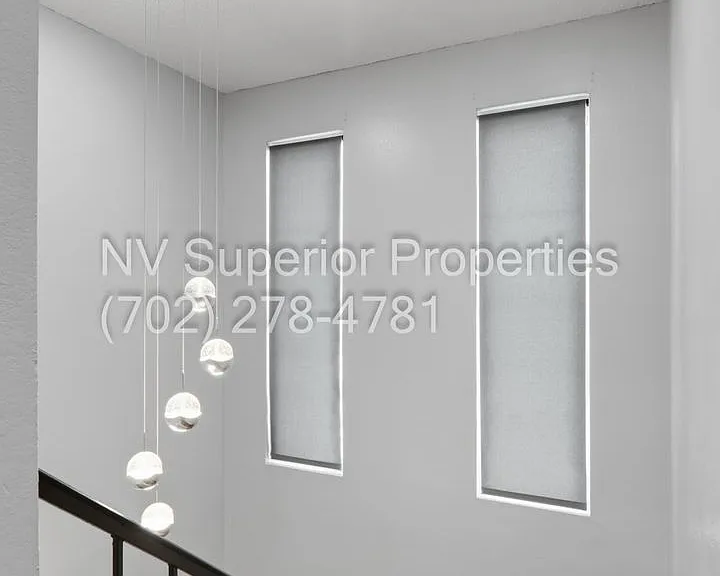 2274 E Desert Inn Rd — Photo 20