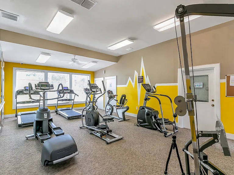 208 Afton Sq #105 — Photo 3