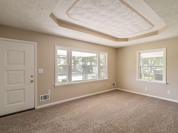 4th image of 7500 Norwich Blvd