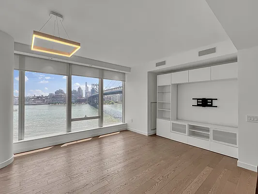 Rented by EXP Realty NYC | media 18