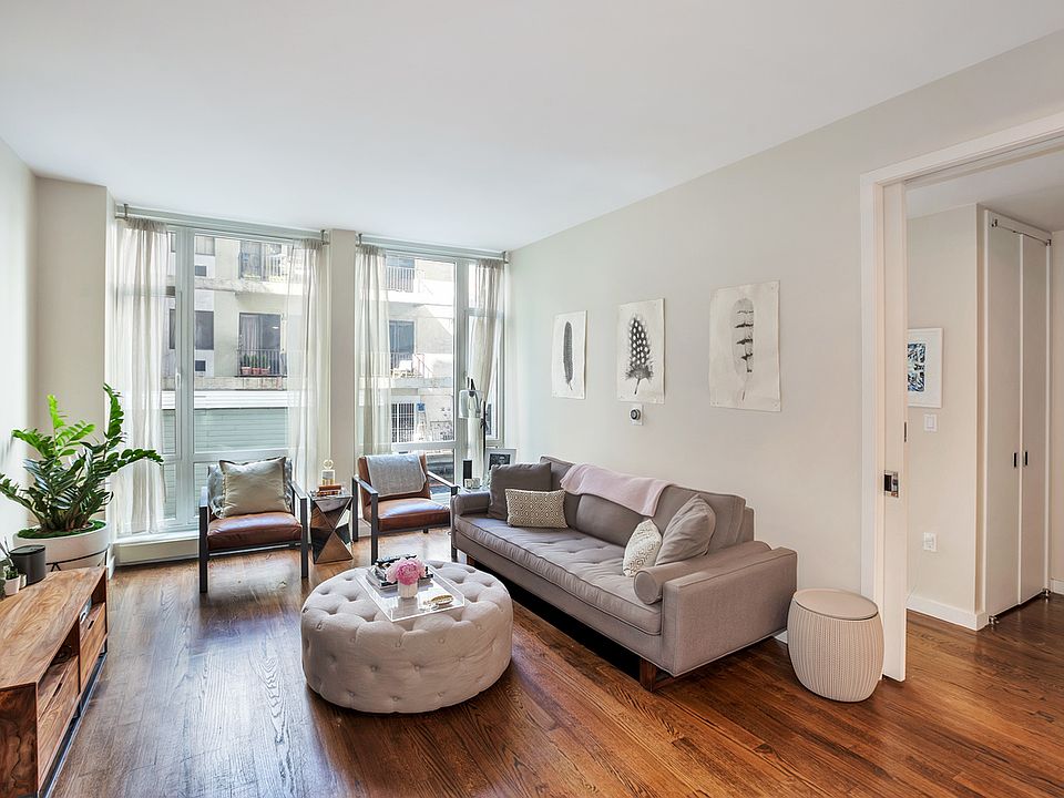 1st image of 133 W 22nd St APT 3K