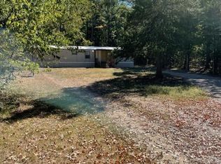 9003 Southshore Dr, Hackett, AR 72937