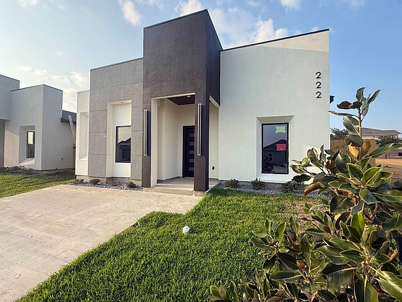 2nd image of 222 Lusitano Dr
