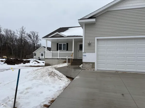 1528 W Addison Way, Muskegon, MI 49445