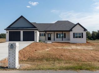 105 Derek Pl, Searcy, AR 72143
