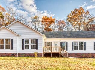 517 James C Ln, Dallas, NC 28034