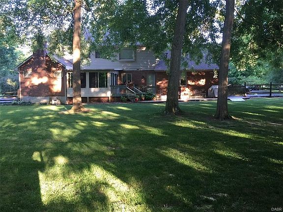 1712  Old Farm Drive Loveland OH 45140