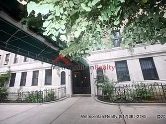 Rented by Metropolitan Realty