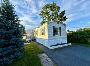 8 S Emperor Dr, Concord, NH 03303