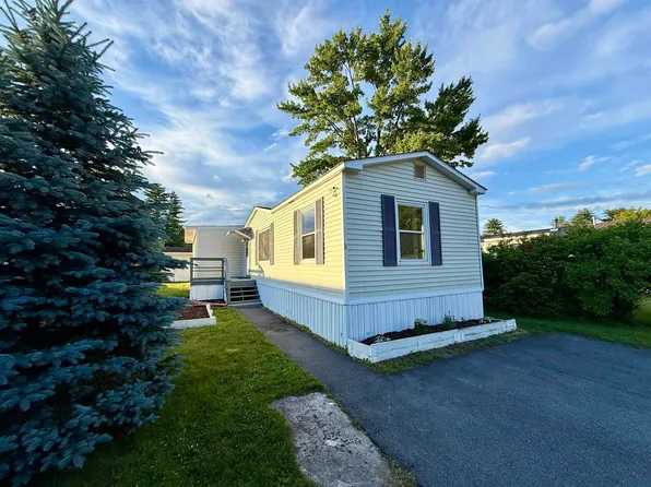 8 South Emperor Drive, Concord, NH 03303