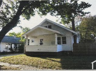 1518 Vernon St, Rockford, IL 61103