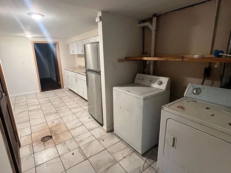 2505 Andy Dr #B — Photo 4