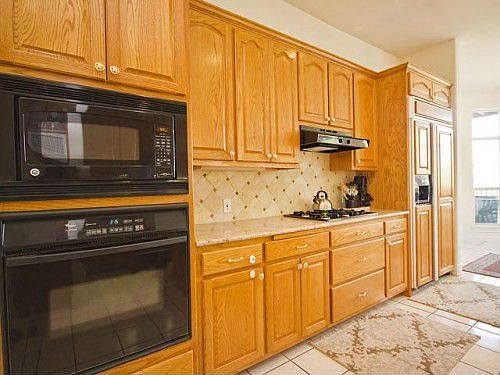 5th image of 11001 Laurel Creek Dr