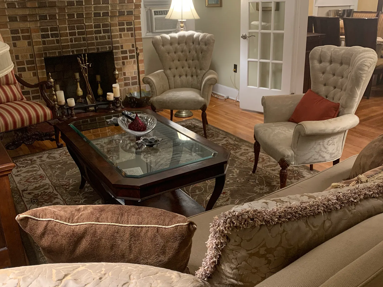 3 bed, 1400 sqft, $3,450 — Photo 3