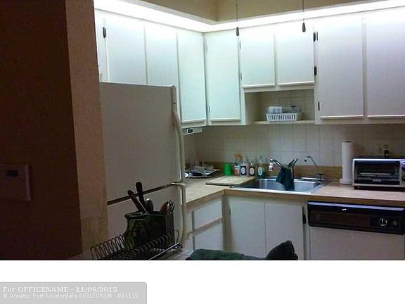 4th image of 9915 N Belfort Cir #106