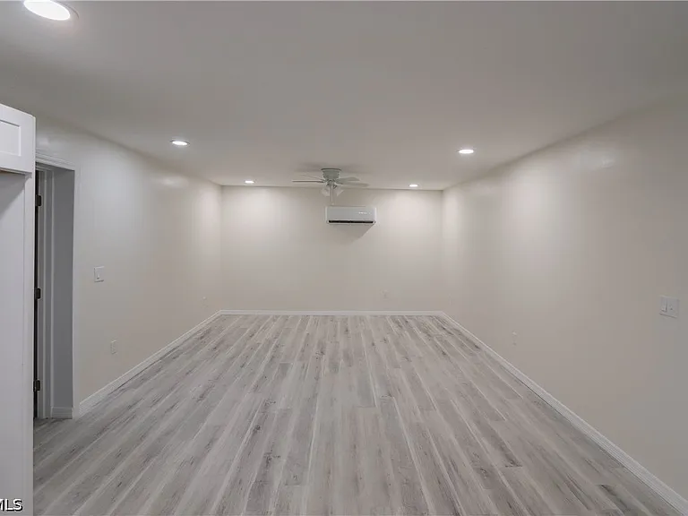 2222 Unity Ave — Photo 5