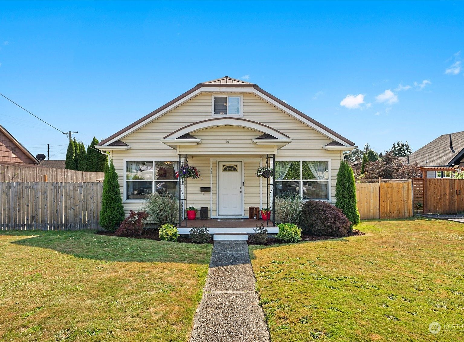 561 SW Cascade Avenue, Chehalis, WA 98532 | MLS #2135220 | Zillow