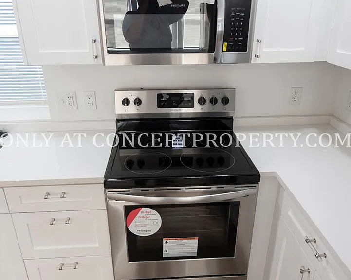 Gardenview — Photo 33