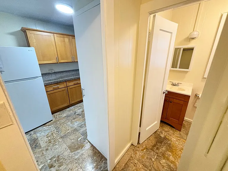 1436 Lunalilo St — Photo 6