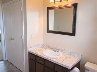 1328 Highland Dr, Olney, TX 76374