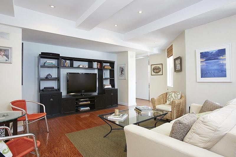 1st image of 340 W 55th St APT 11D