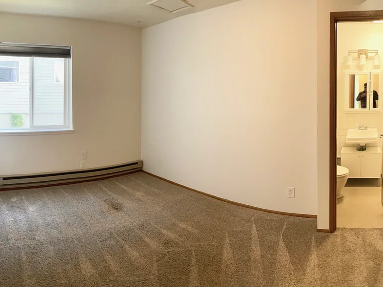 407 N D St #C — Photo 9