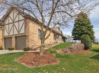 14525 Lake Ridge Rd, Orland Park, IL 60462