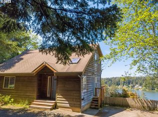 83392 3rd St, Florence, OR 97439