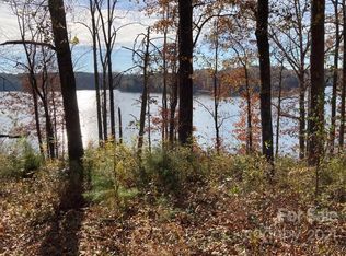 324 Skyline Dr, Chesnee, SC 29323