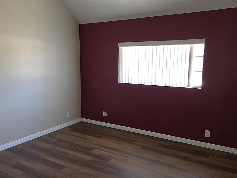 116 Chapel Ave — Photo 25