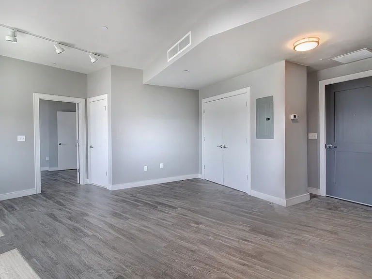 23 Central Ave — Photo 15