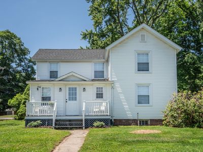 23 Maple Street, Tariffville, CT, 06081