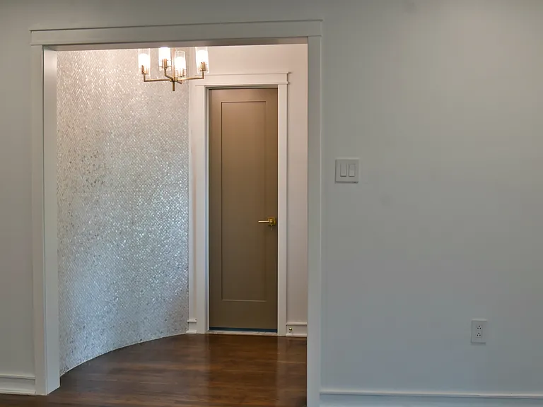 1403 Munger St #A — Photo 6