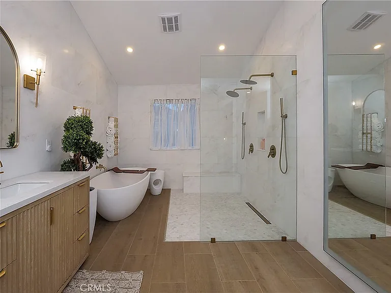 32551 Seacliff Dr — Photo 18