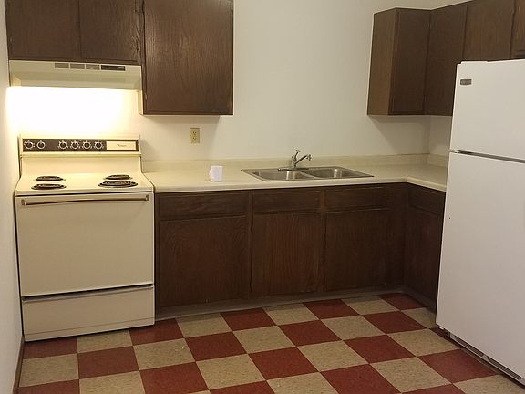 2nd image of 1119 1st Ave N APT 13