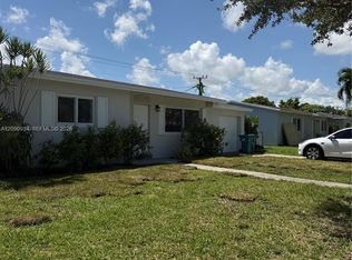 9940 SW 212th St, Cutler Bay, FL 33189