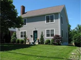 23 Chatham Dr, Norwalk, CT 06854